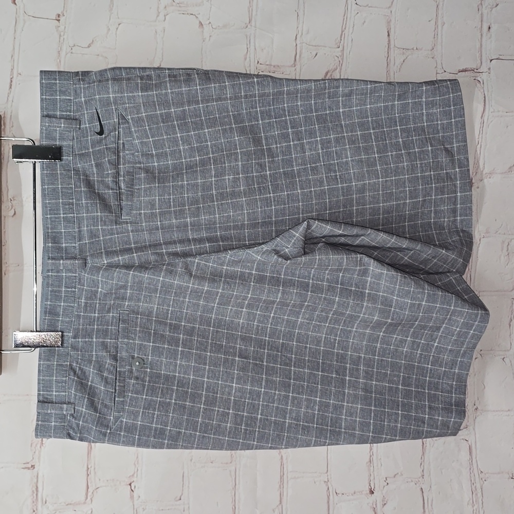 Nike Golf Dri Fit Shorts Gray White Plaid Polyester Blend Men's Size 36 - Picture 5 of 12